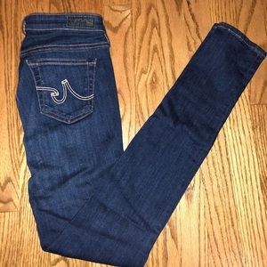 never worn AG jeans . The leggings super skinny